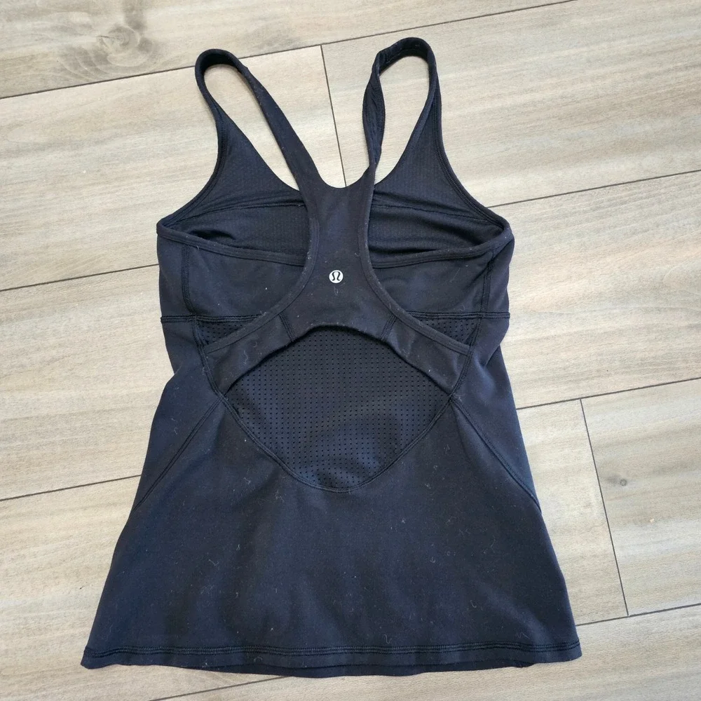 Lululemon Athletica Black Racerback Athletic Tank Top, size M